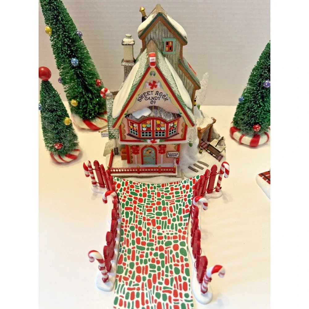 Department 56‎ Sweet Rock Candy Co Complete North Pole Series 56725 w Candy Road - Picture 3 of 16
